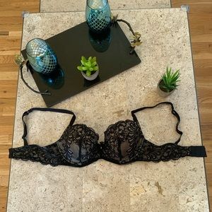 Le Mystere Black Lacy Bra